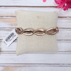 NWT J.Crew Gold Shell Bracelet Set Coastal Chic Stackable Minimalist Jewelry